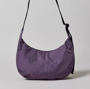 BAGGU Dusty Violet Medium Crescent BNWT UO Exclusive